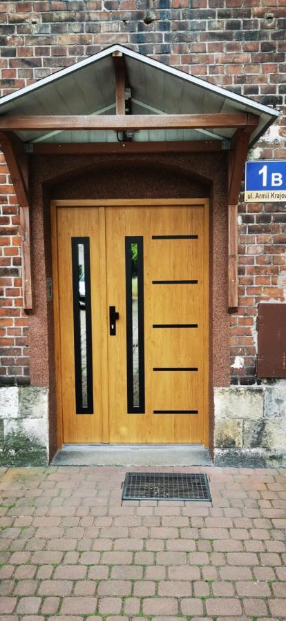 Around The World Vision Apartment - Centrum Opole Bagian luar foto